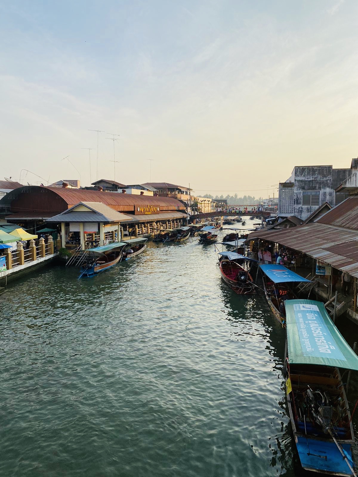 Mercado flotante Amphawa