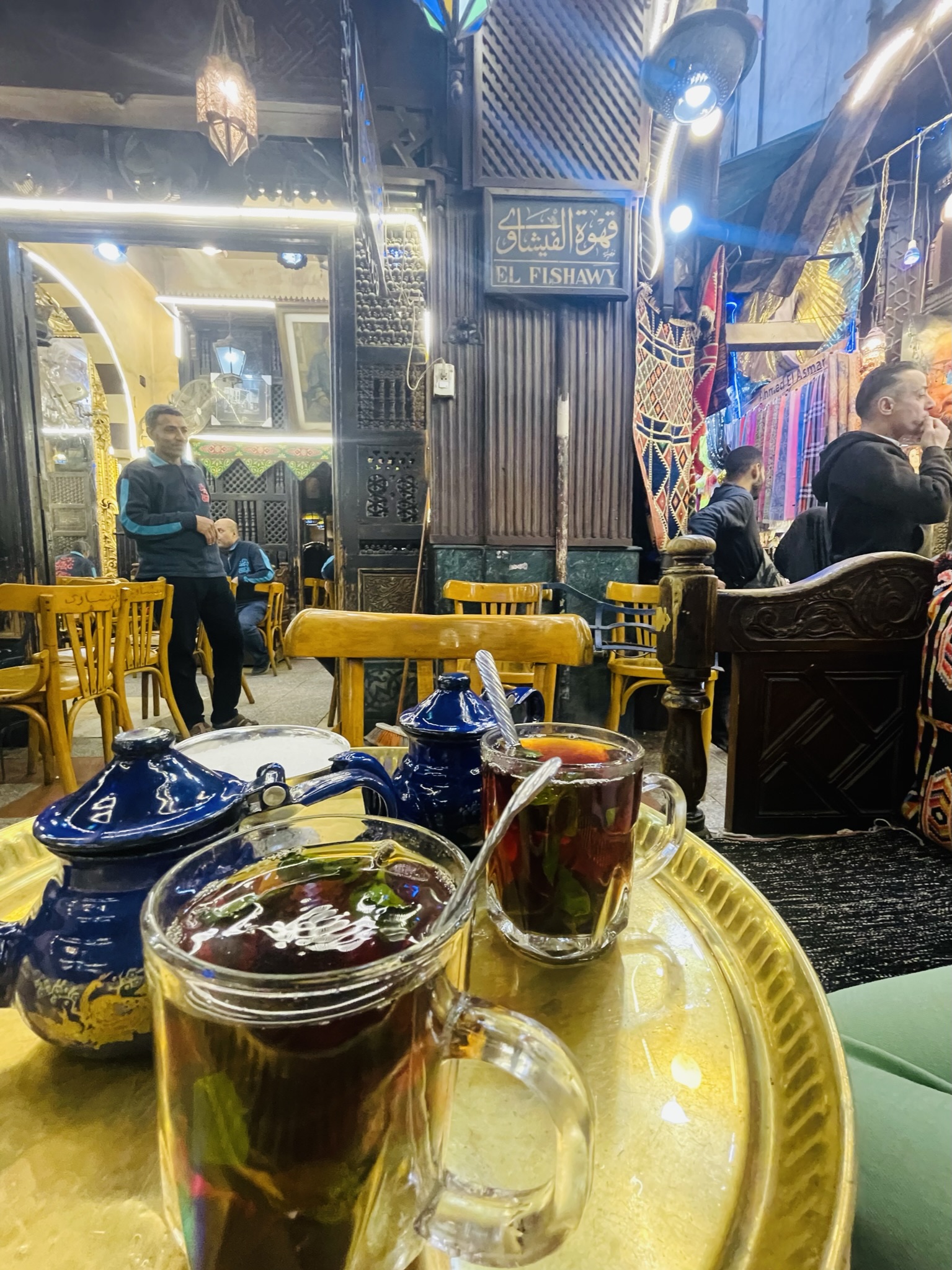 Café Fishawy (café de los espejos) Bazar Kan El-Kalili en El Cairo