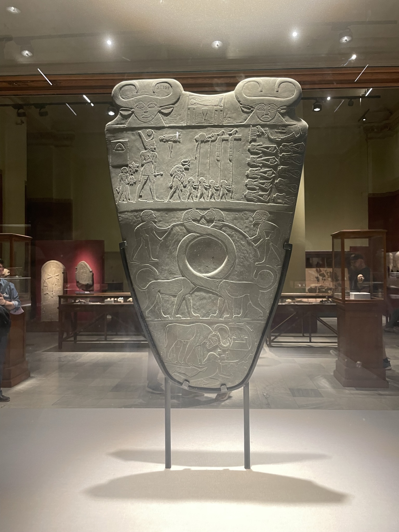 Paleta Narmer Museo Egipcio de El Cairo (EMC)